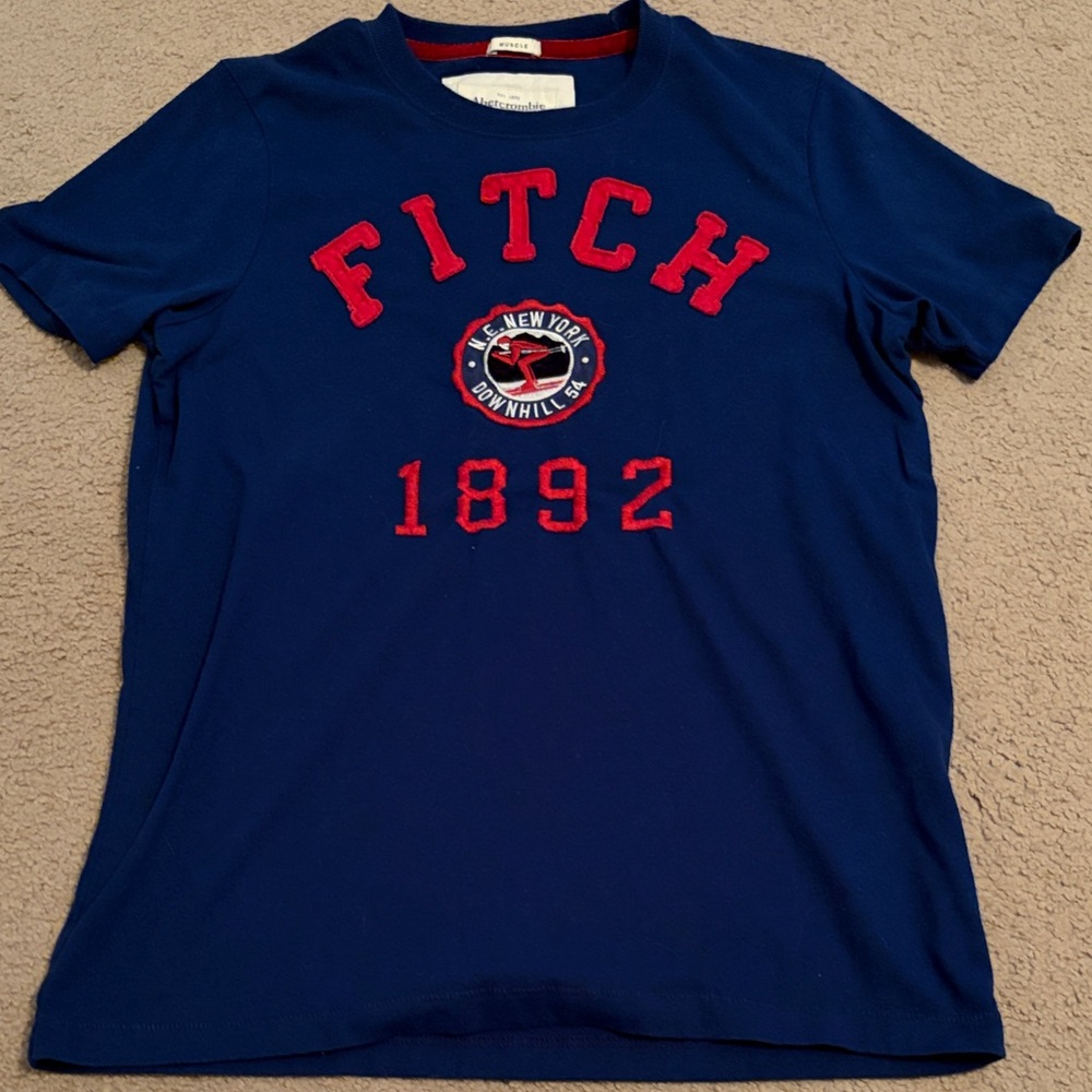 Men’s Abercrombie NWOT T-Shirt